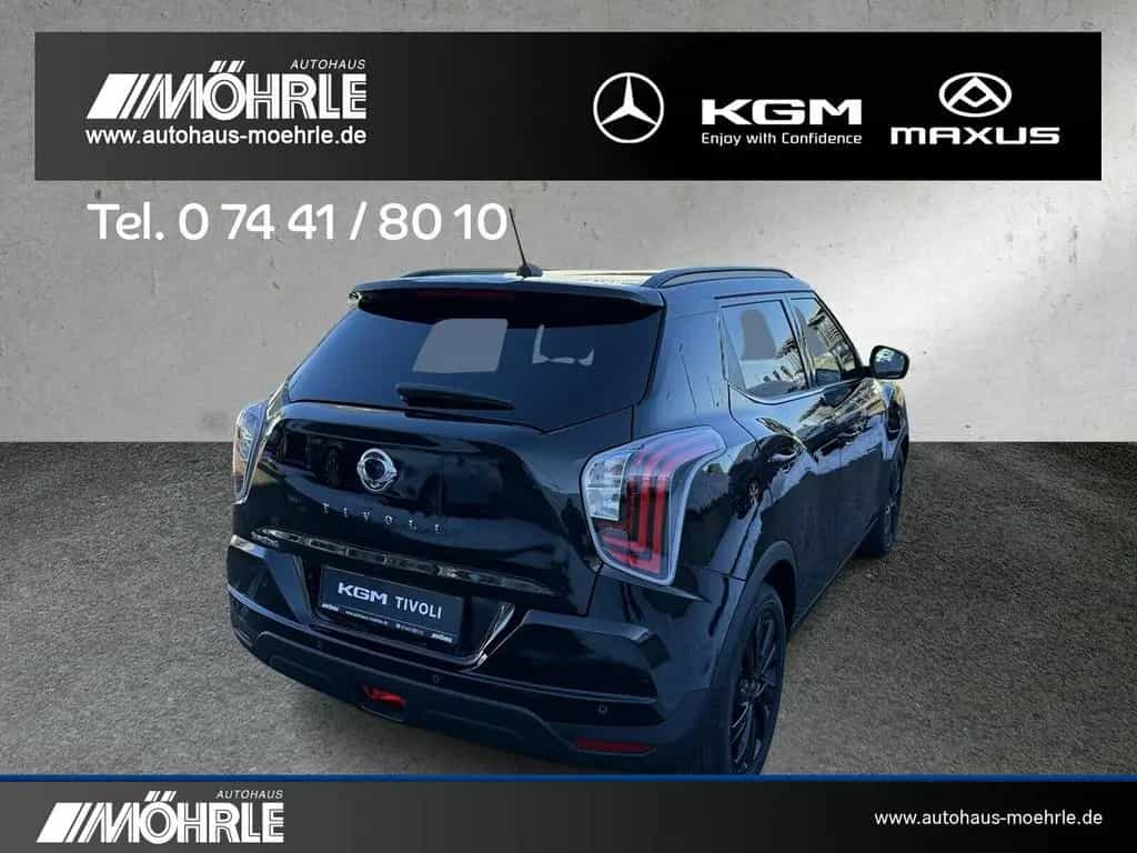 KGM Tivoli 1.5 P Blackline LED 18 Zoll Kamera Navi 07/2023-photo-1