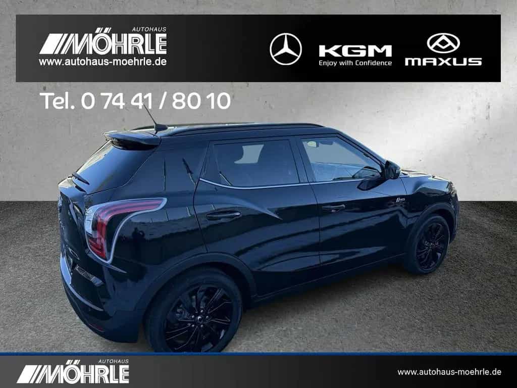 KGM Tivoli 1.5 P Blackline LED 18 Zoll Kamera Navi 07/2023-photo-2