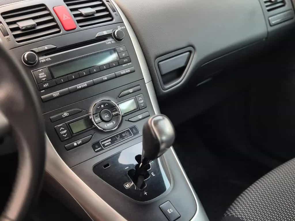 Toyota Auris 1.6 Valvematic Life+ MultiMode Tempomat 11/2010-photo-19