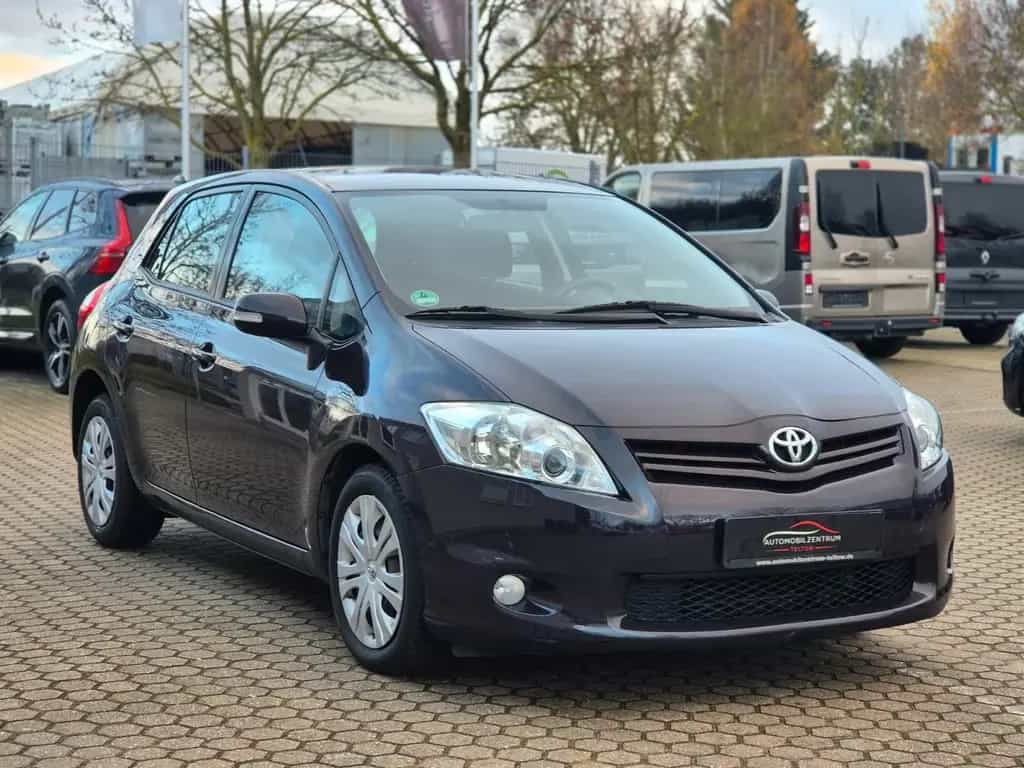 Toyota Auris 1.6 Valvematic Life+ MultiMode Tempomat 11/2010-photo-2