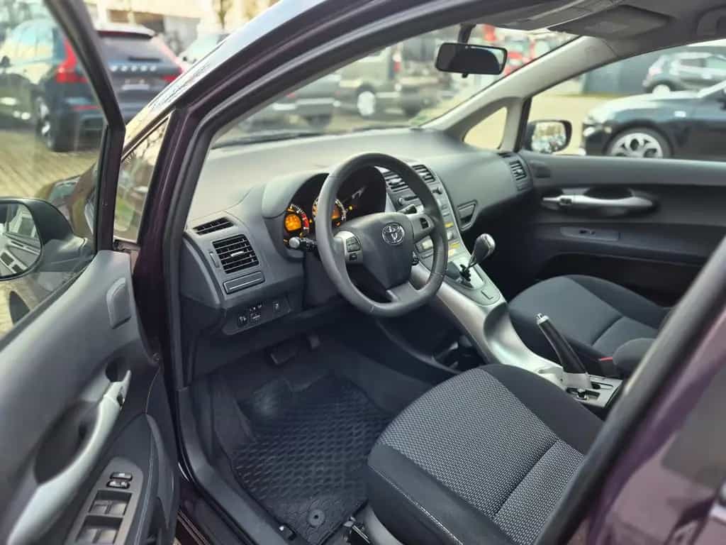 Toyota Auris 1.6 Valvematic Life+ MultiMode Tempomat 11/2010-photo-8