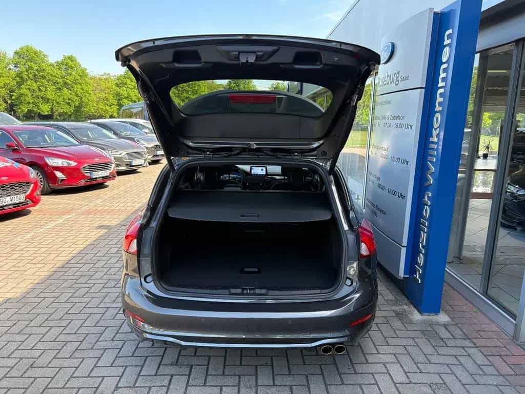 Ford Focus Turnier ST-Line X AHK NAVI LED PANO-SD EHK 03/2021-photo-15