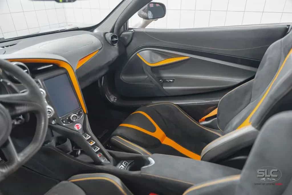 McLaren 720S Spider - B&W - Lift - Many Carbon!!! 06/2019-photo-16