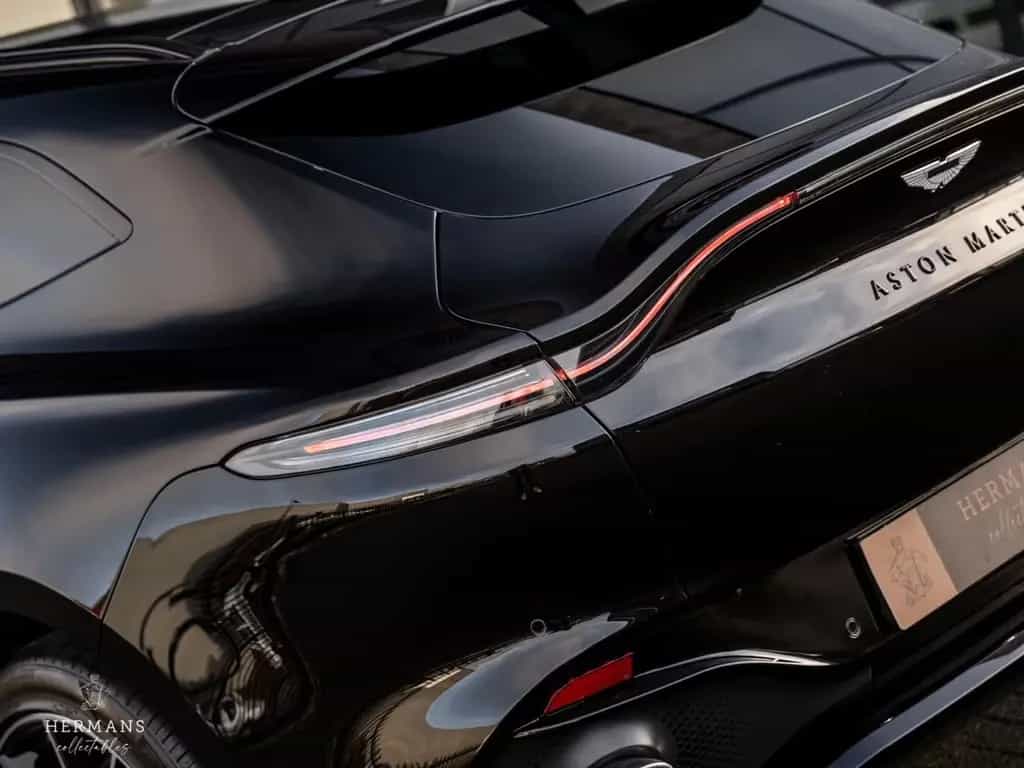 Aston Martin DBX 4.0 V8 1913 / 1 of 500 / Limited / Pano / Me 11/2020-photo-10