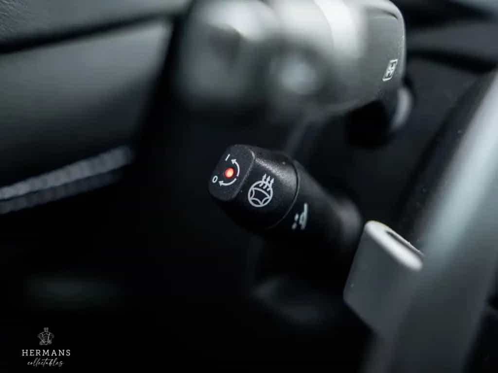 Aston Martin DBX 4.0 V8 1913 / 1 of 500 / Limited / Pano / Me 11/2020-photo-20