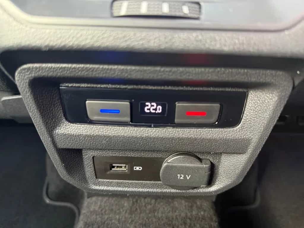 Volkswagen Tiguan Highline 4Motion Automatik LED PANO HUD 05/2019-photo-19