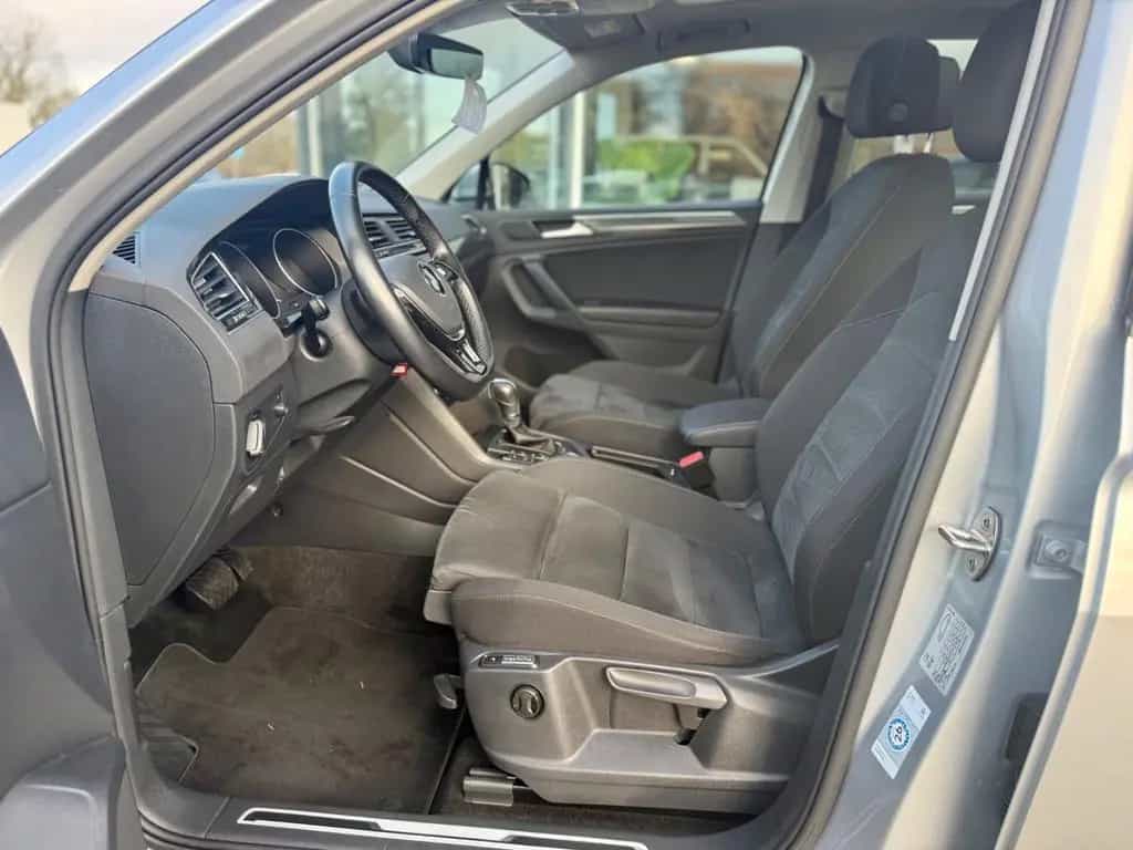 Volkswagen Tiguan Highline 4Motion Automatik LED PANO HUD 05/2019-photo-8