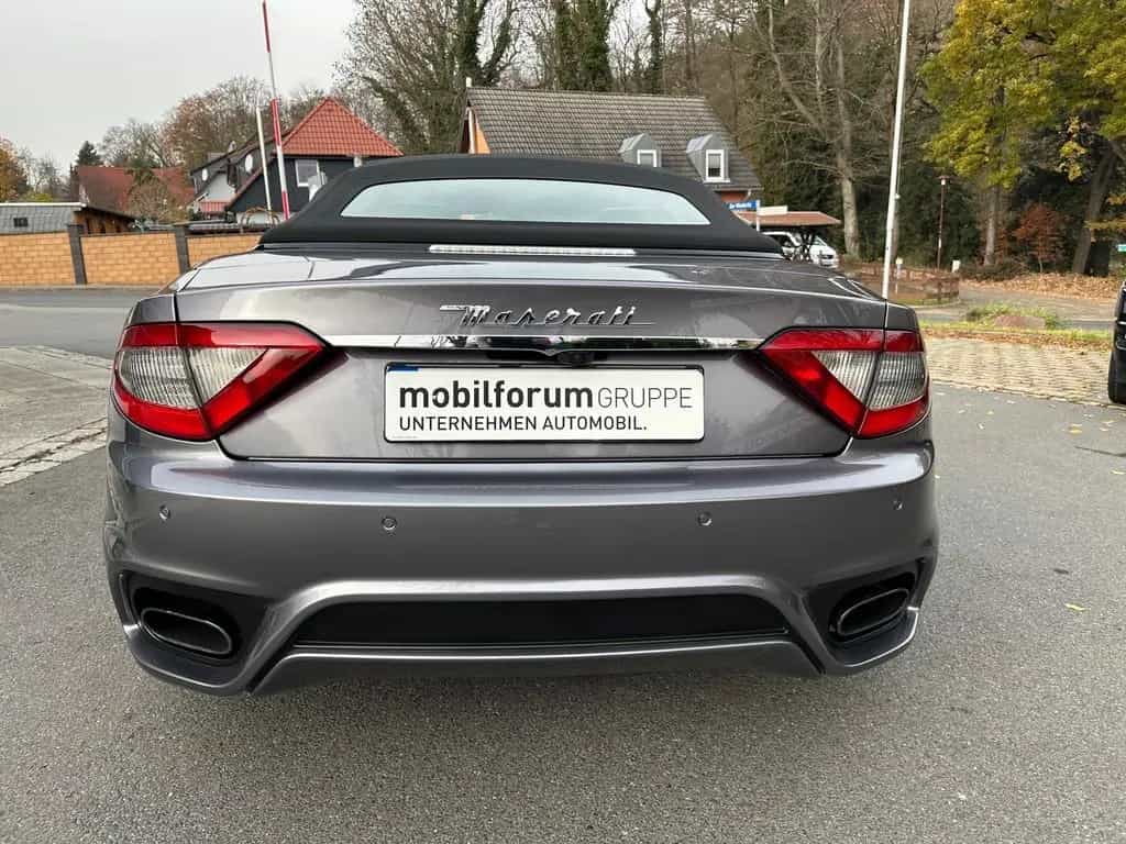 Maserati GranCabrio Sport Facelift Ferrari Engine/ 8 fach 08/2019-photo-3