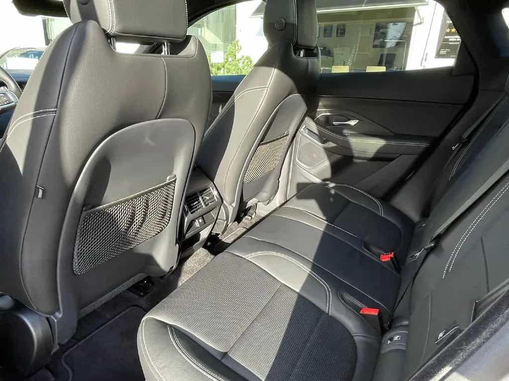 Jaguar E-Pace 2.0d AWD"BLACK PACK"+Panorama+KAMERA+1.HD 07/2019-photo-21