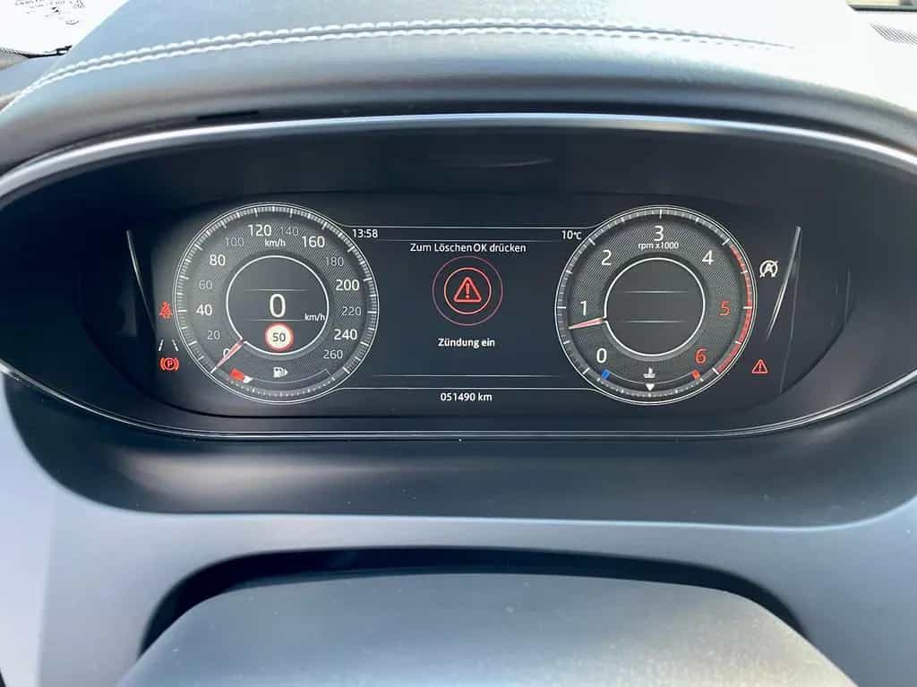 Jaguar E-Pace 2.0d AWD"BLACK PACK"+Panorama+KAMERA+1.HD 07/2019-photo-5