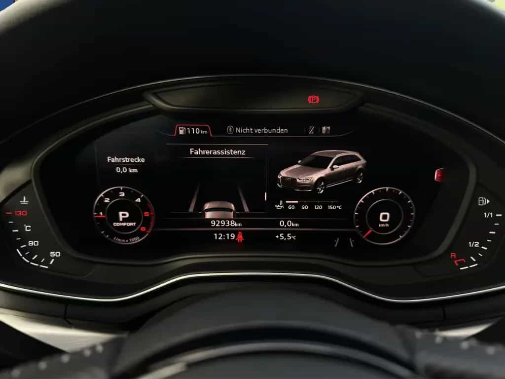 Audi A4 40TDI qua S-Line VirtualC Pano Matrix RFK ACC 10/2019-photo-16