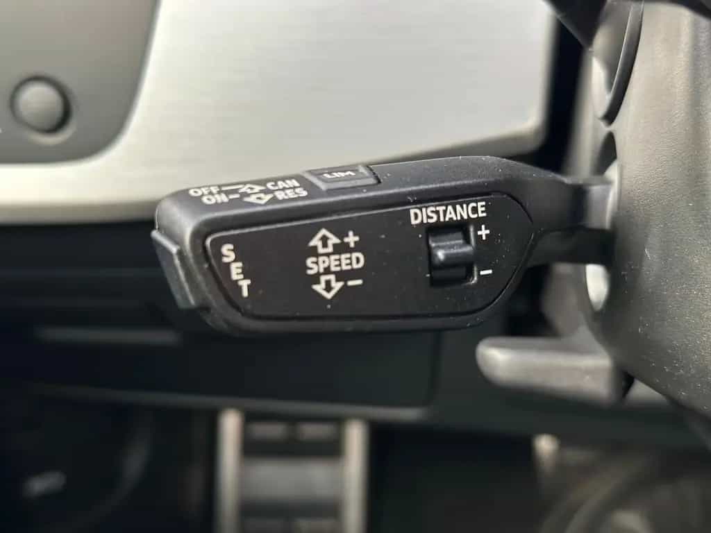 Audi A4 40TDI qua S-Line VirtualC Pano Matrix RFK ACC 10/2019-photo-20