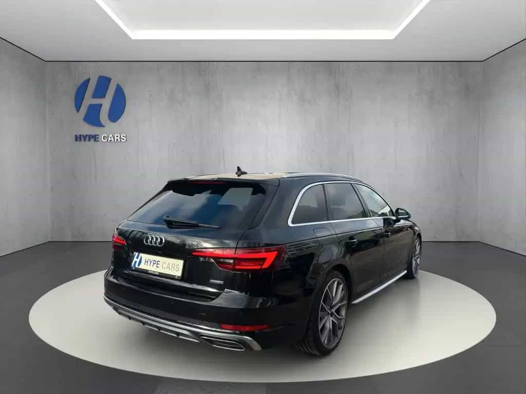 Audi A4 40TDI qua S-Line VirtualC Pano Matrix RFK ACC 10/2019-photo-3
