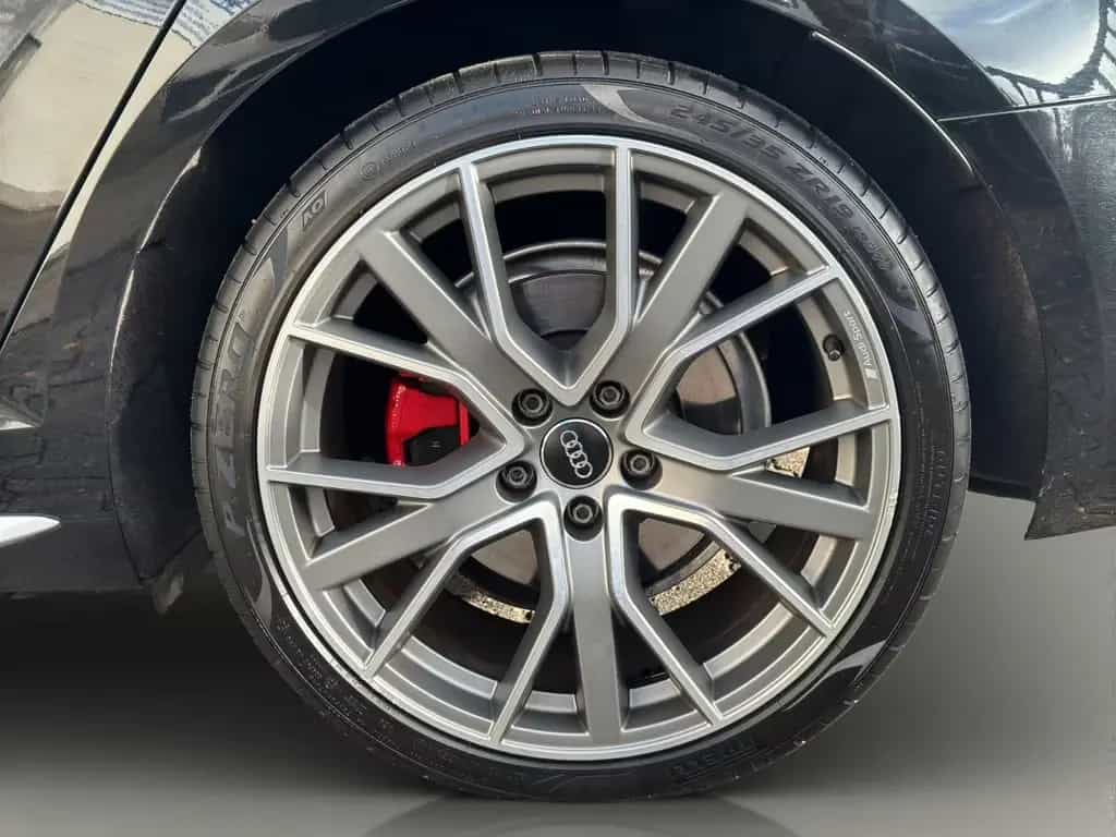 Audi A4 40TDI qua S-Line VirtualC Pano Matrix RFK ACC 10/2019-photo-9