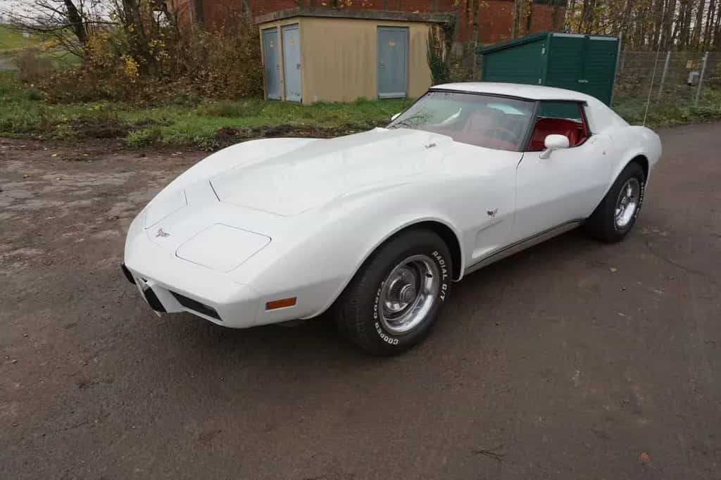 Corvette C3 SURVIVOR Erst 21250 Original MLS - Sammler 10/1977-photo-1