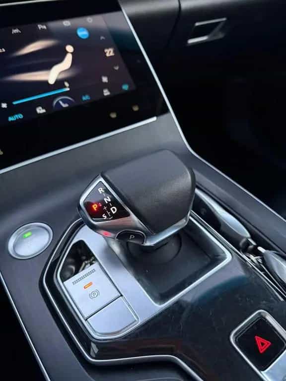 BAIC Beijing X75 LED PANORAMA MASSAGE LÜFTUNG 08/2024-photo-15