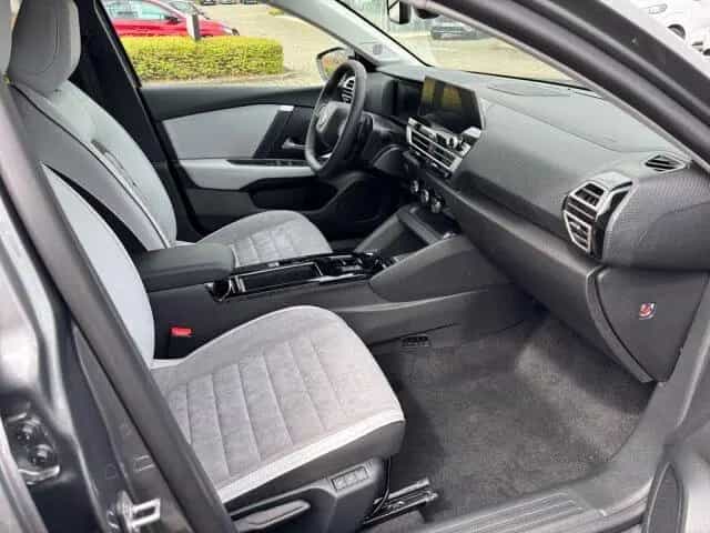 Citroën C4 Max 145 MHEV +NAVI+Kamera+SHZ+LED+ 09/2025-photo-11