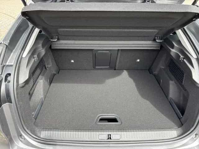 Citroën C4 Max 145 MHEV +NAVI+Kamera+SHZ+LED+ 09/2025-photo-16