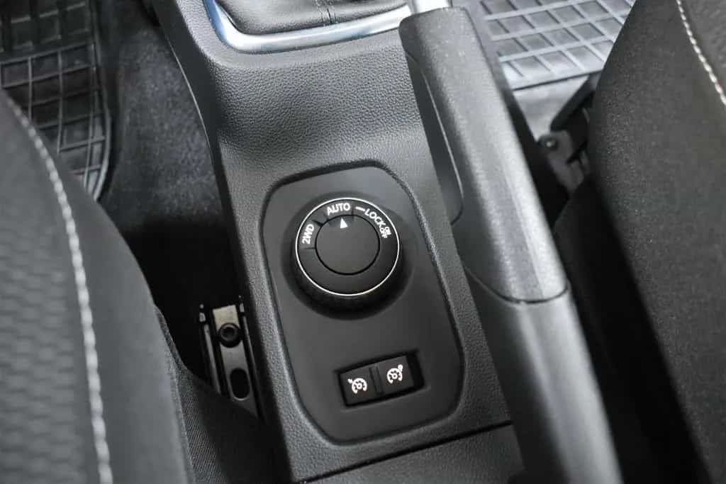 Dacia Duster II Prestige 4WD+Navi+Kamera+SHZ+PDC 03/2019-photo-17