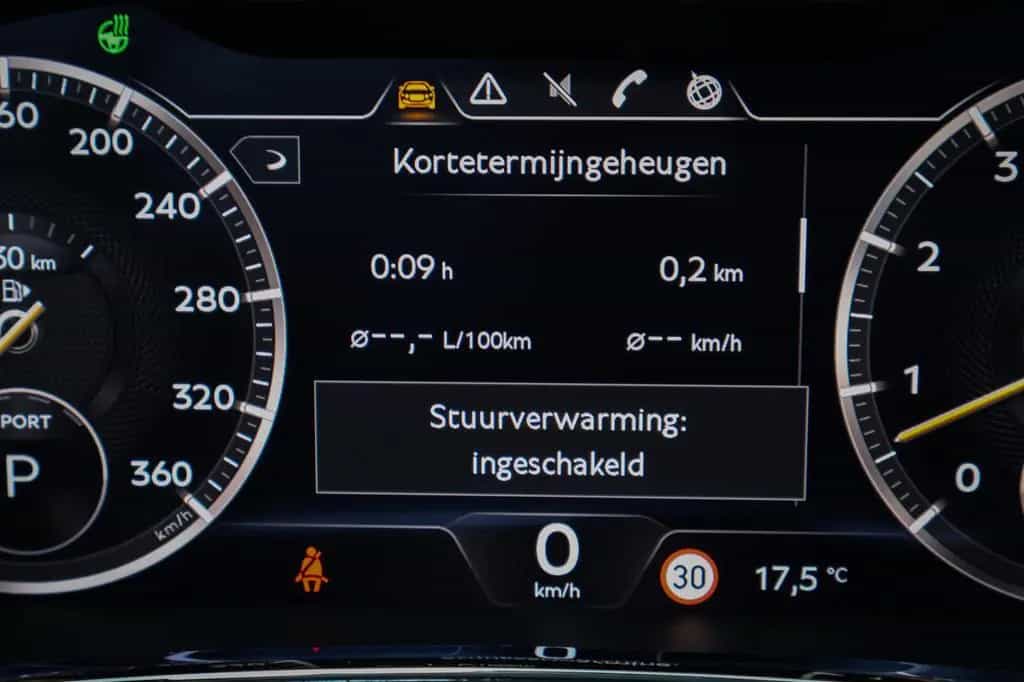 Bentley Continental GTC 4.0 V8 First Edition | NAIM | CA 01/2021-photo-15