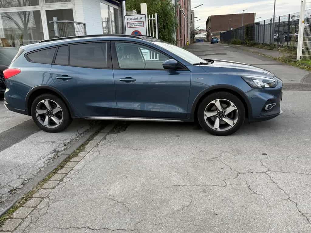 Ford Focus TurnierActive AUTOMATIK*12 MONATE GARANTIE 01/2020-photo-12