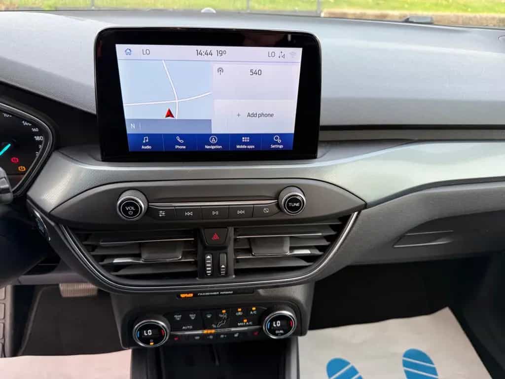 Ford Focus TurnierActive AUTOMATIK*12 MONATE GARANTIE 01/2020-photo-23