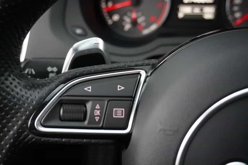 Audi RSQ3 2.5 TFSI Quattro*Bose*LED*DAB*Sp-AGA*Leder* 11/2015-photo-24