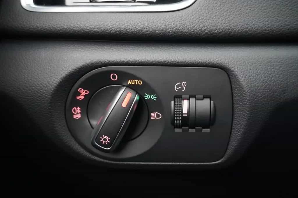 Audi RSQ3 2.5 TFSI Quattro*Bose*LED*DAB*Sp-AGA*Leder* 11/2015-photo-27