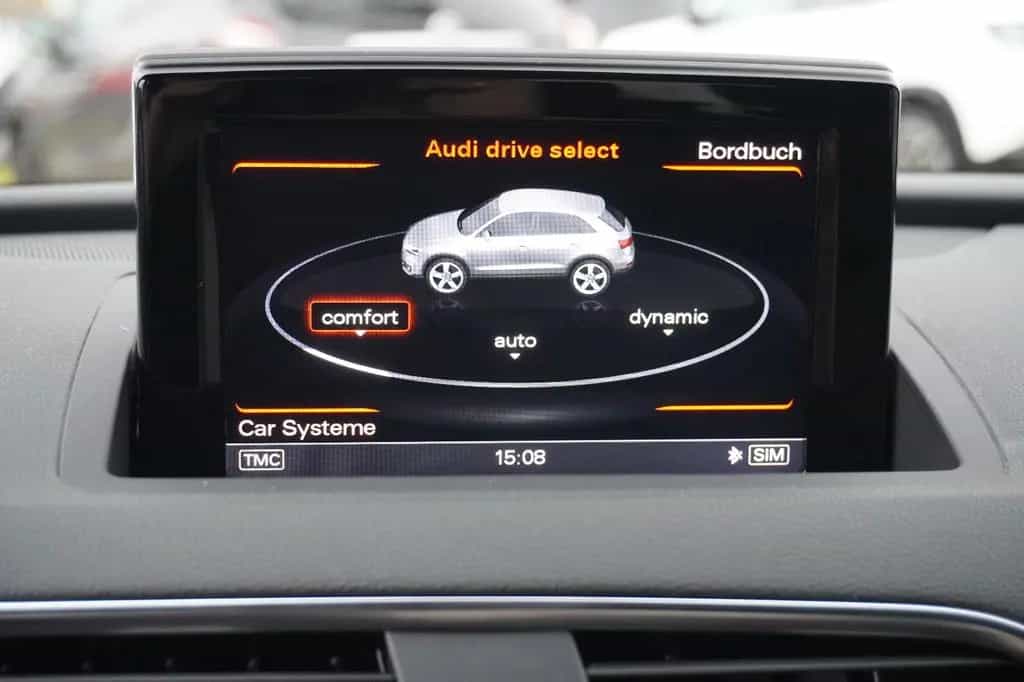 Audi RSQ3 2.5 TFSI Quattro*Bose*LED*DAB*Sp-AGA*Leder* 11/2015-photo-34