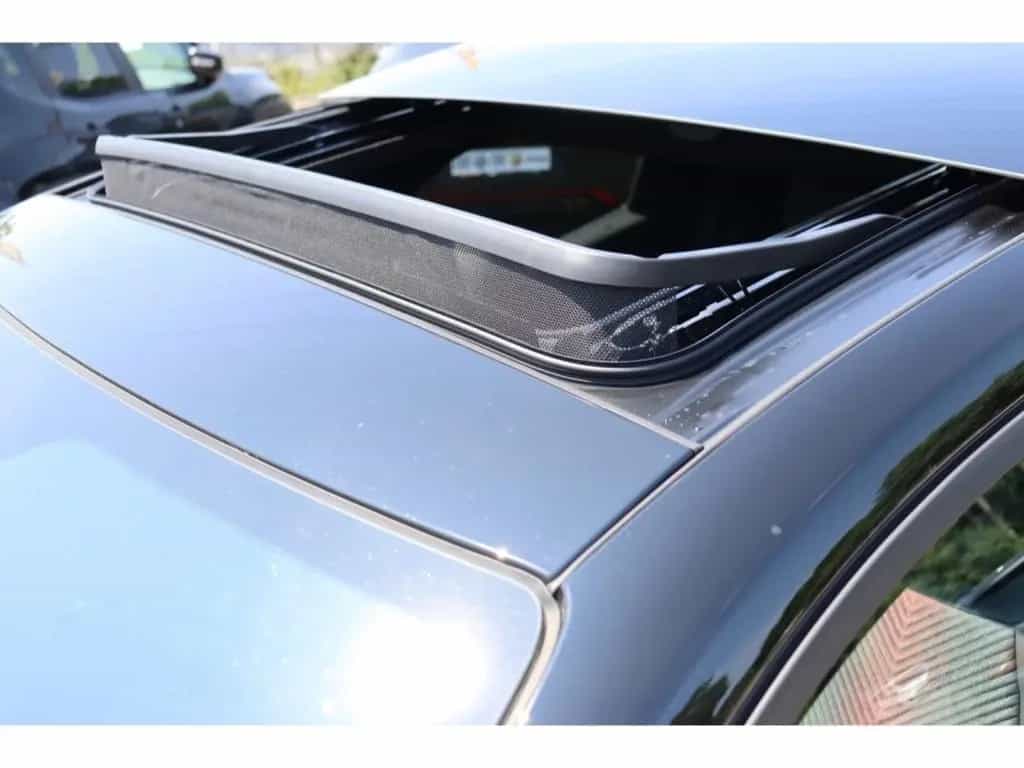 Alfa Romeo Junior IBRIDA Q4 1.2 VGT 145PS DCT6 SCHIEBEDACH 01/2026-photo-12