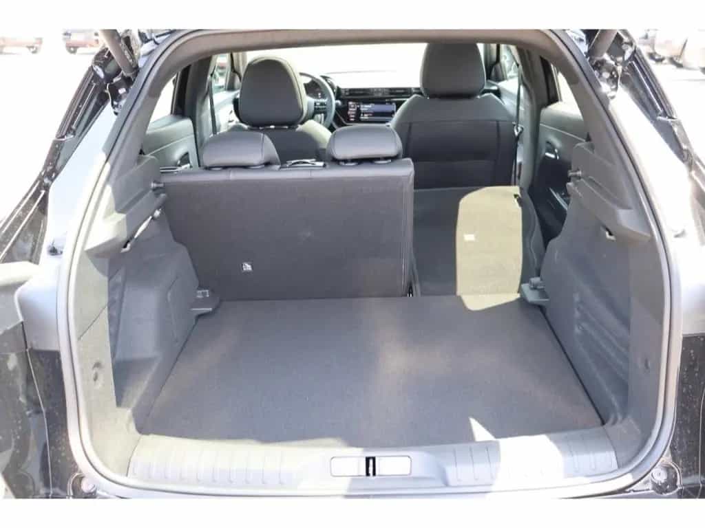 Alfa Romeo Junior IBRIDA Q4 1.2 VGT 145PS DCT6 SCHIEBEDACH 01/2026-photo-31