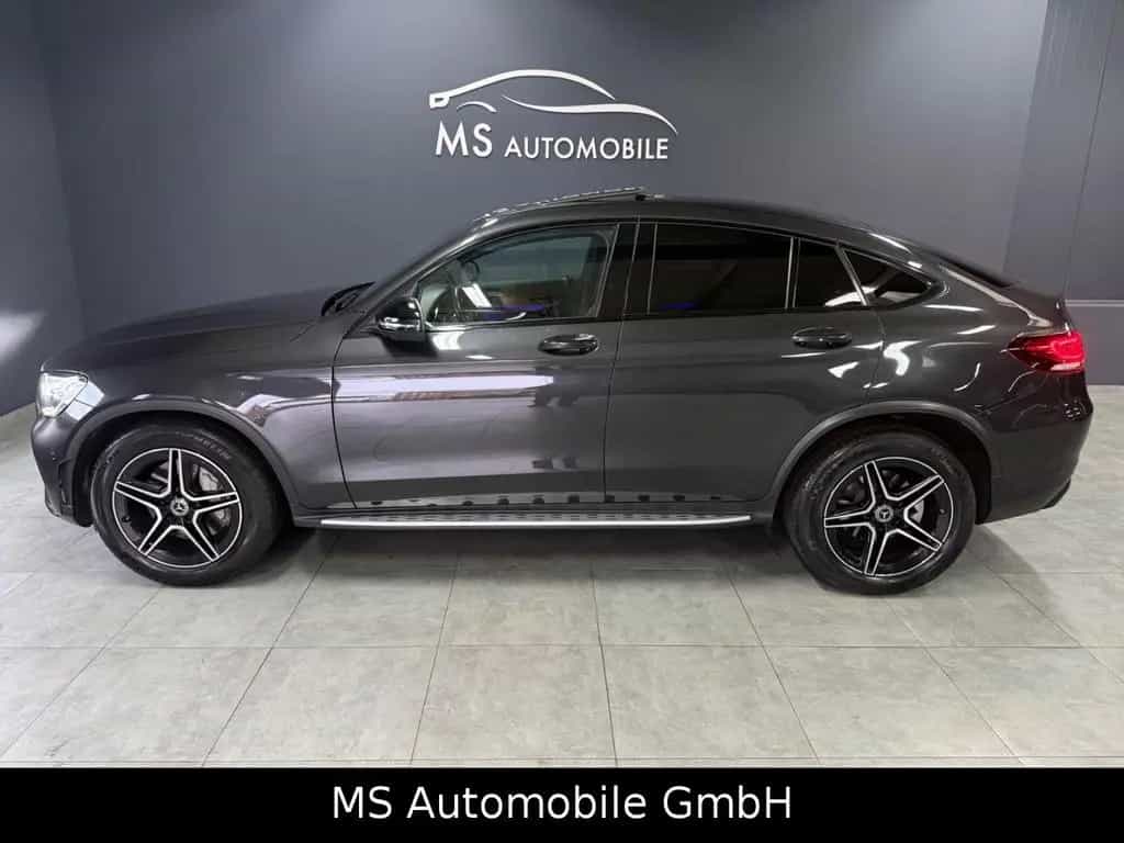 Mercedes-Benz GLC-Class Coupe 300 4Matic Amg Line 09/2019-photo-2