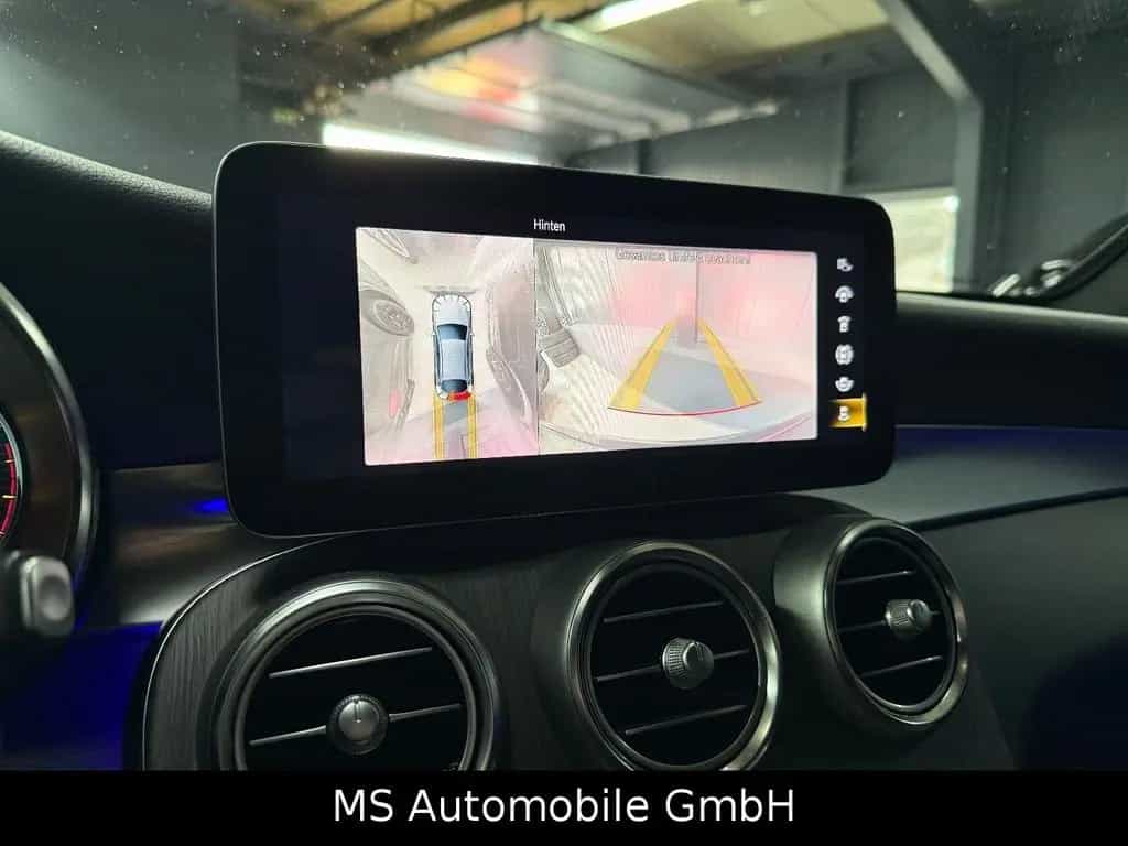 Mercedes-Benz GLC-Class Coupe 300 4Matic Amg Line 09/2019-photo-21