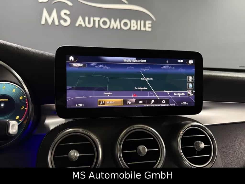 Mercedes-Benz GLC-Class Coupe 300 4Matic Amg Line 09/2019-photo-22