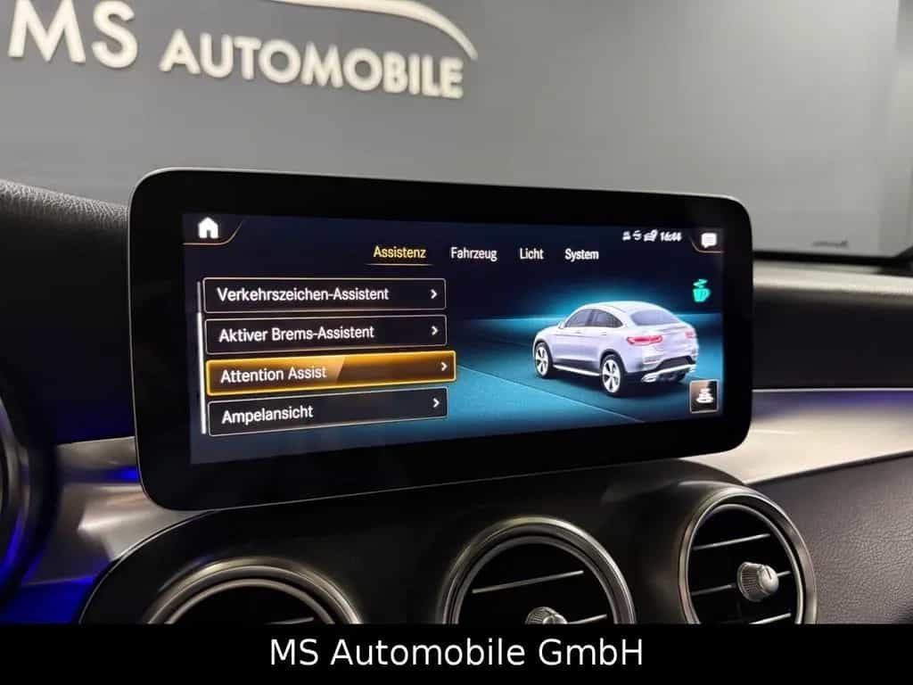 Mercedes-Benz GLC-Class Coupe 300 4Matic Amg Line 09/2019-photo-27