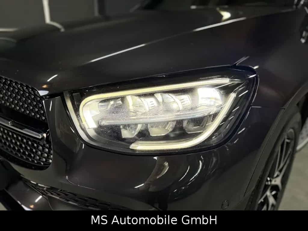 Mercedes-Benz GLC-Class Coupe 300 4Matic Amg Line 09/2019-photo-3
