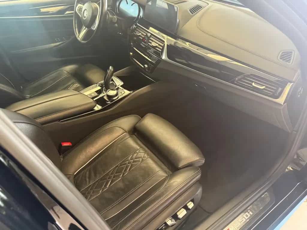 BMW M550 i M-Paket xDrive HeadUp Soft-Close Schiebed. 12/2017-photo-22