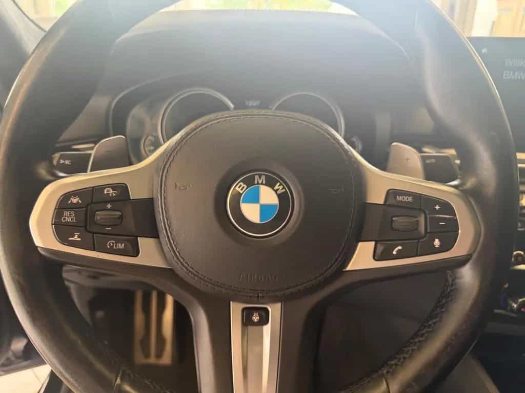 BMW M550 i M-Paket xDrive HeadUp Soft-Close Schiebed. 12/2017-photo-28