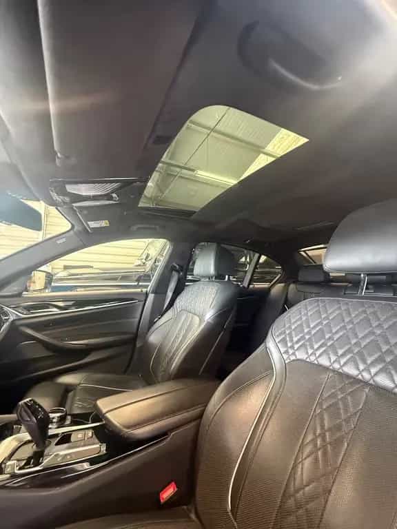 BMW M550 i M-Paket xDrive HeadUp Soft-Close Schiebed. 12/2017-photo-31