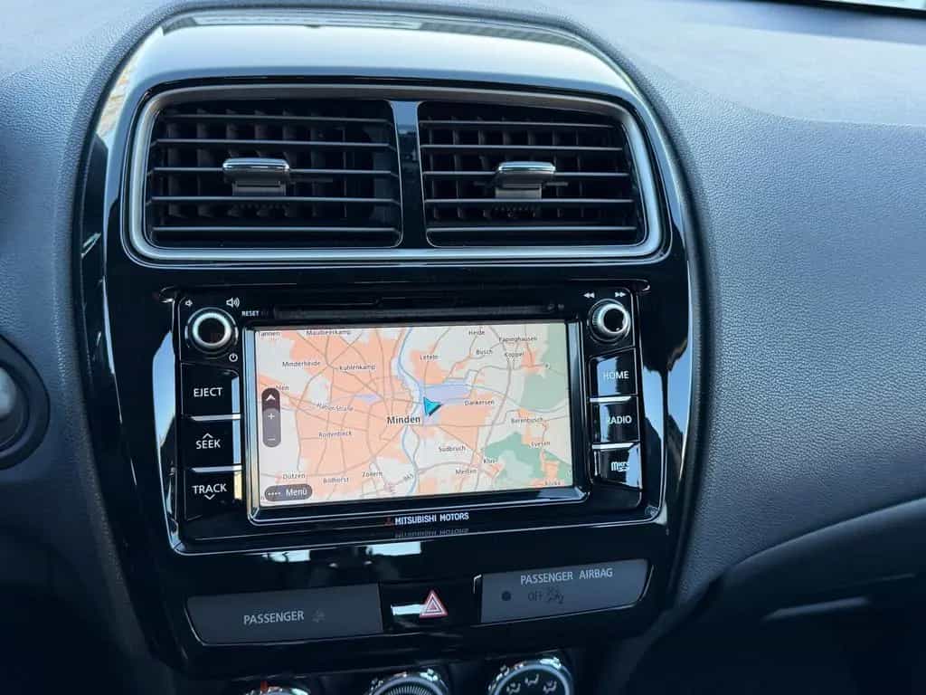 Mitsubishi ASX 1.6 MIVEC Active AHK NAVI SHZ 08/2019-photo-24