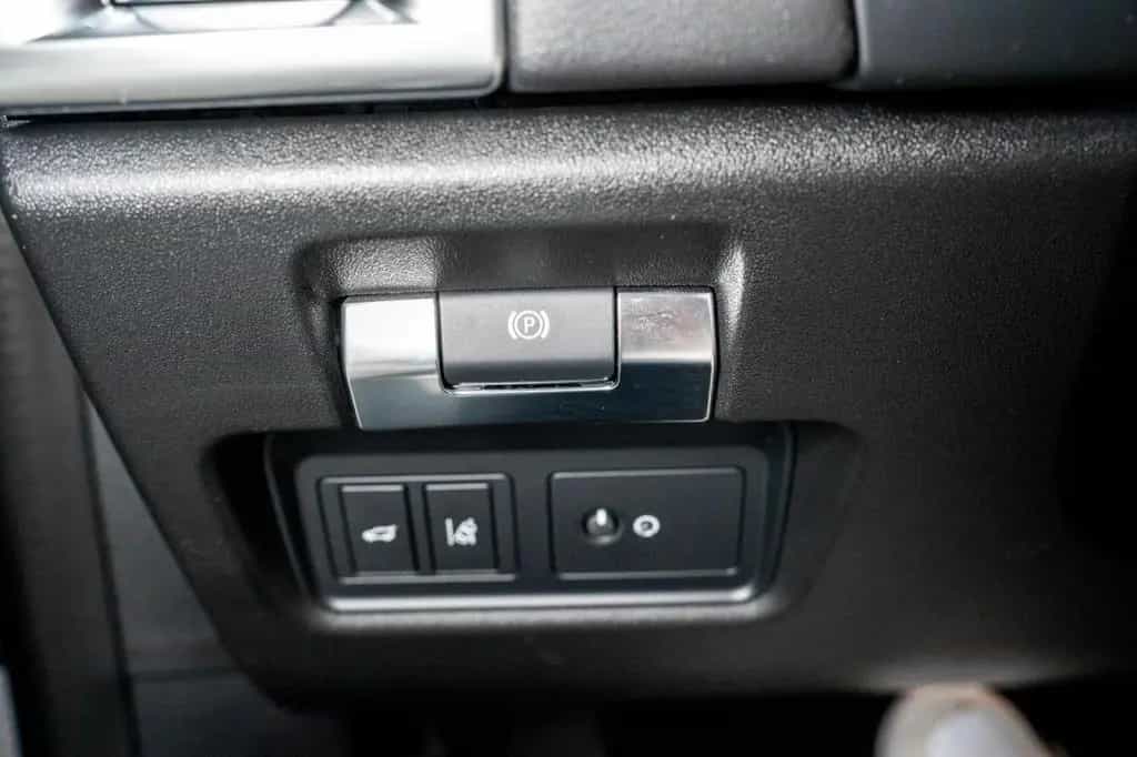Jaguar E-Pace 2.0 D R-Dynamic S AWD Autom. NAVI LED RFK 02/2021-photo-21