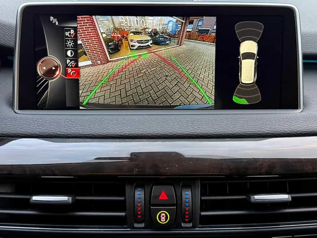 BMW X5 40d xD 360° HeadUp LED Navi Assistentsysteme 04/2016-photo-15