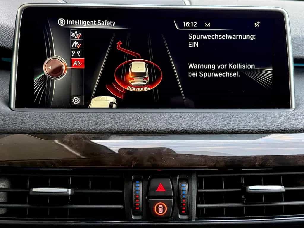 BMW X5 40d xD 360° HeadUp LED Navi Assistentsysteme 04/2016-photo-20