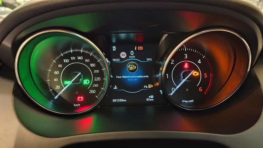 Jaguar E-Pace 2.0D 150 CV S -N1 - iva esposta 08/2020-photo-7