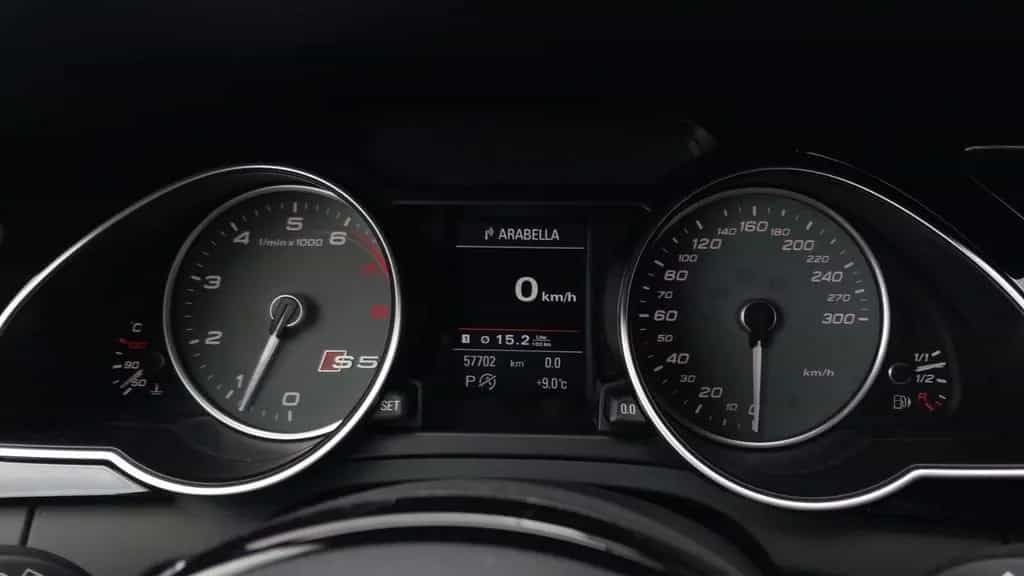 Audi S5 Cabrio 3.0 quattro Exclusive Leder B&O 19 05/2014-photo-19