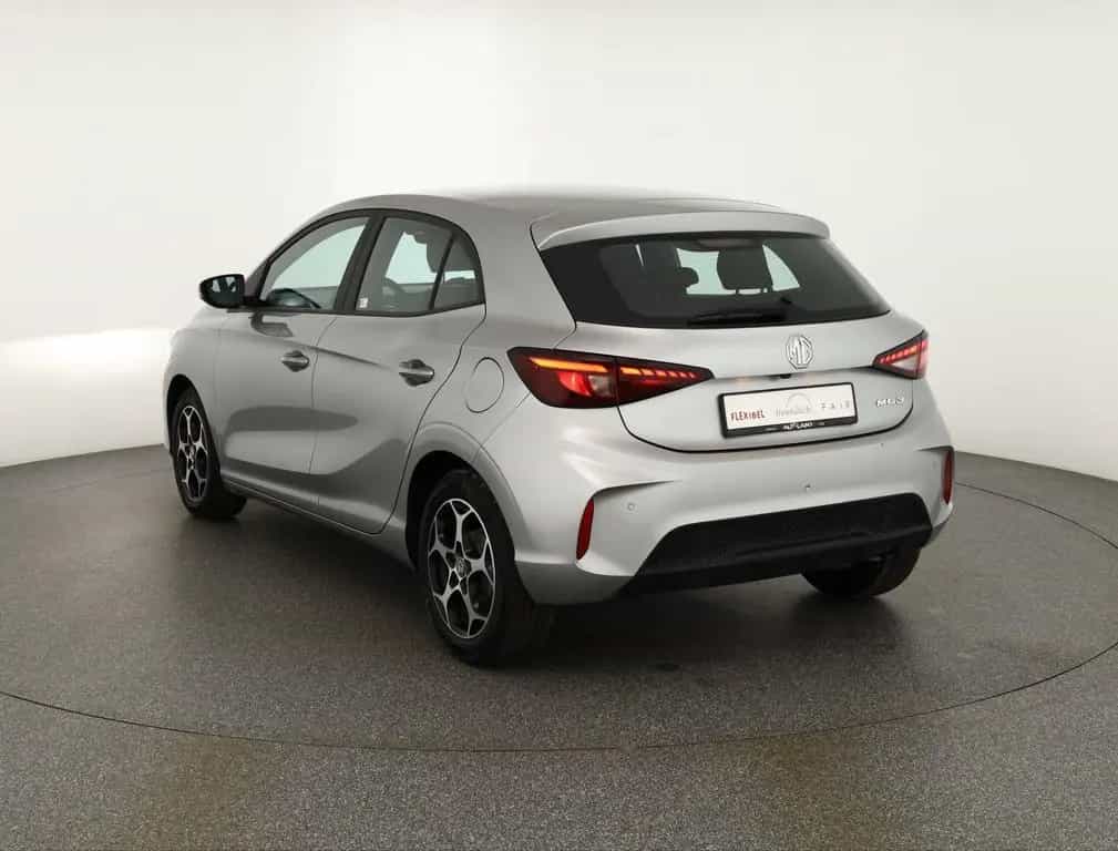 MG MG3 1.5 LED Navi Kamera 08/2025-photo-2