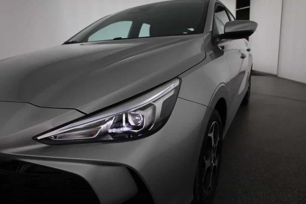 MG MG3 1.5 LED Navi Kamera 08/2025-photo-25