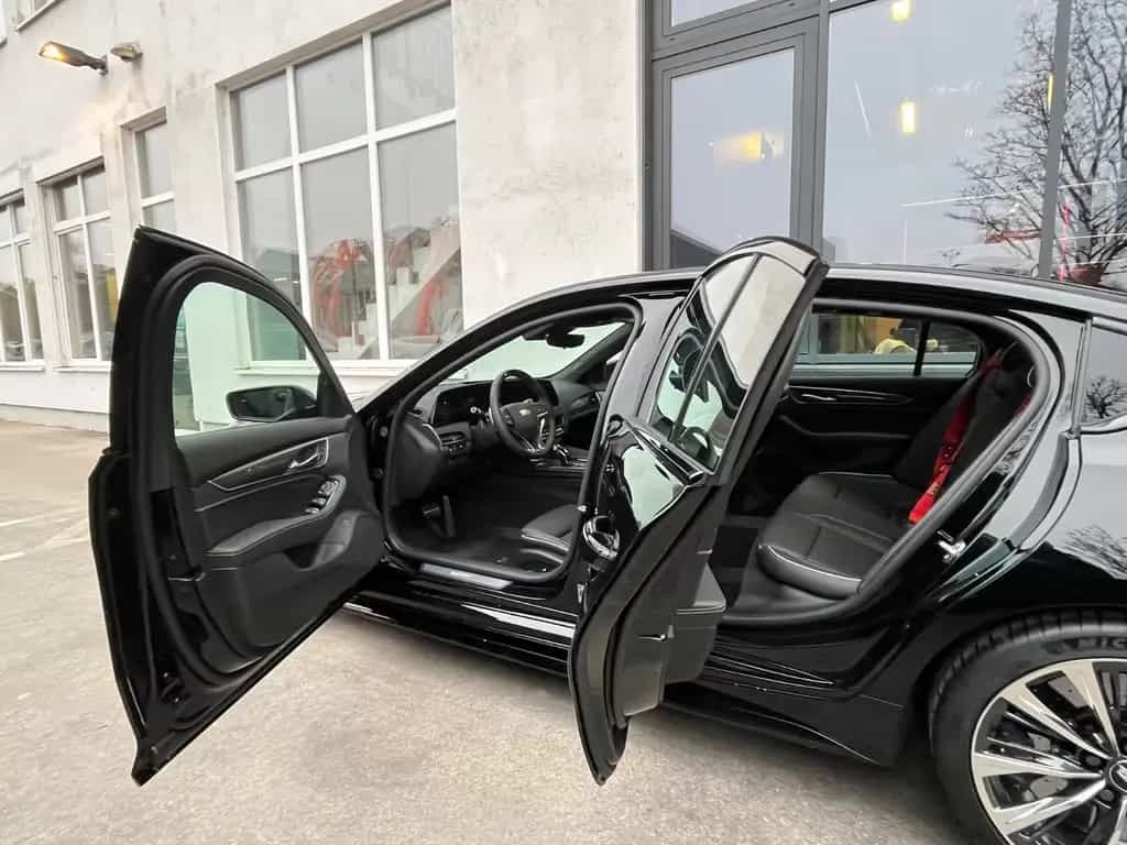 Cadillac CT5-V Series Blackwing MY26 null-photo-12