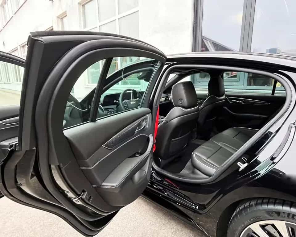 Cadillac CT5-V Series Blackwing MY26 null-photo-13