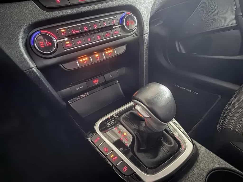 Kia Ceed SW 1.5T DCT7 JBL Sound Edition 11/2022-photo-12